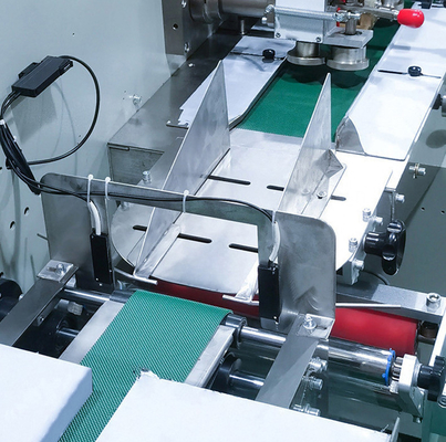 1500-2800pcs/hr Capacity Automatic Packing Machine for Customized Products 60-200g/pcs