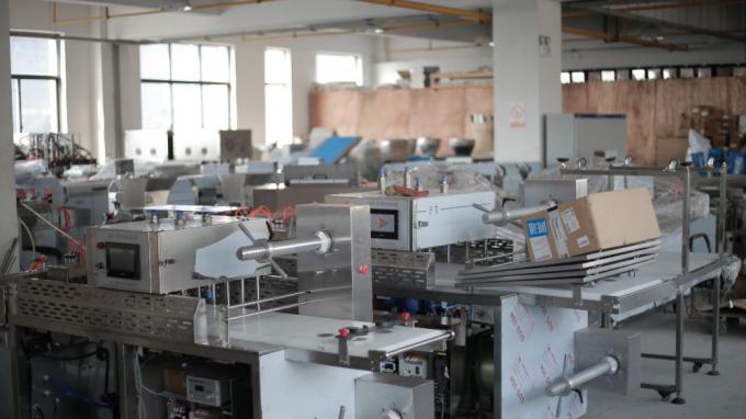 صناعة الأغذية 900 قطعة / ساعة 150 مللي متر آلة تورتيلا الذرة التجارية 15